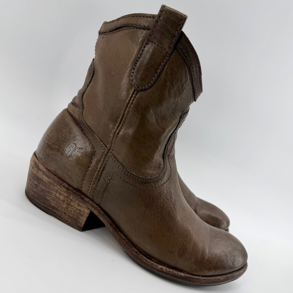 Frye Carson Shortie Western Ankle Boots Brown Leather Women's Size 7B (77032)